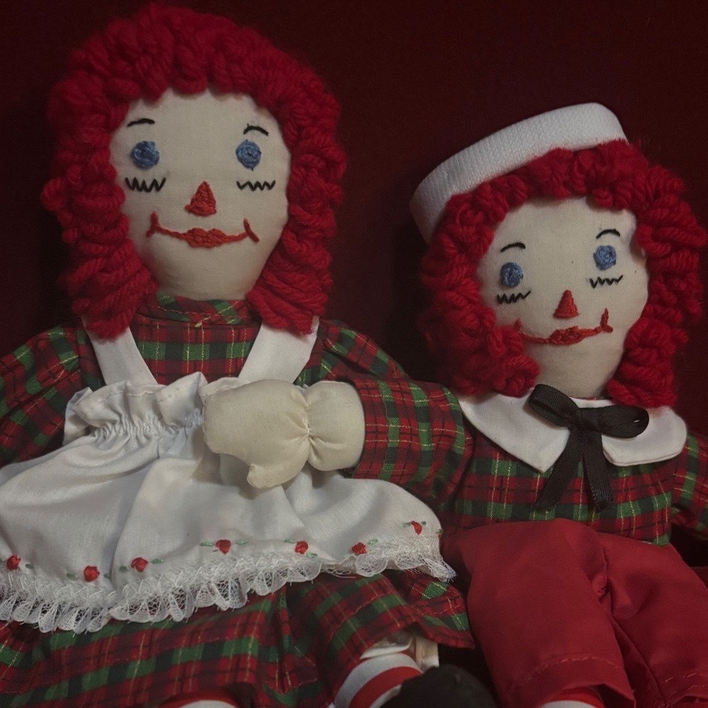Vintage Handmade Raggedy Ann and Andy Dolls Red Yarn Hair Plaid Holiday Outfits